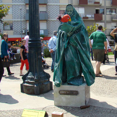 Holly Patience
Holly Patience