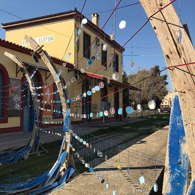 Acústicas Urbanas para 6 colunas sobre madeira e 702 relicários
Acústicas Urbanas para 6 colunas sobre madeira e 702 relicários